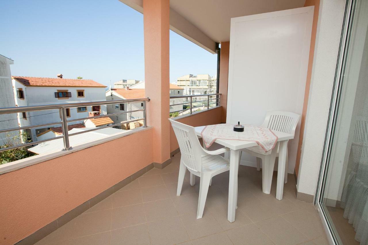 Apartma Apartmani Stipe *